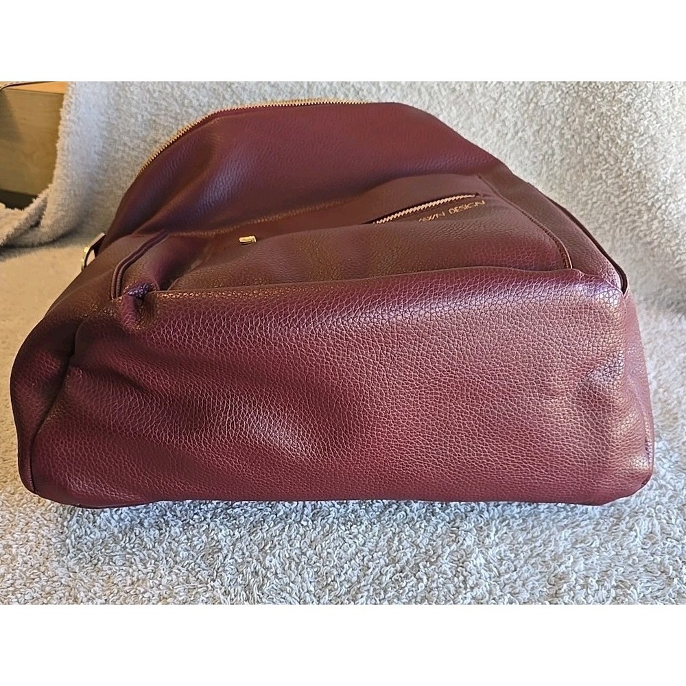 Fawn Design Diaper Bag and Backpack Color: Burgundy Pockets Strap New - Picture 10 of 16